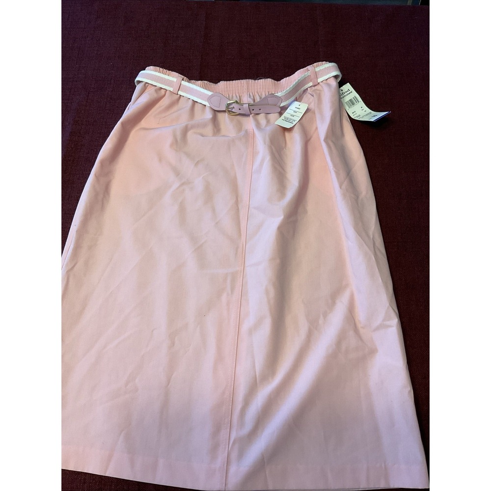Alfred Dunner Women's Vintage Pink Skirt with Matching Belt Size 16 NWT